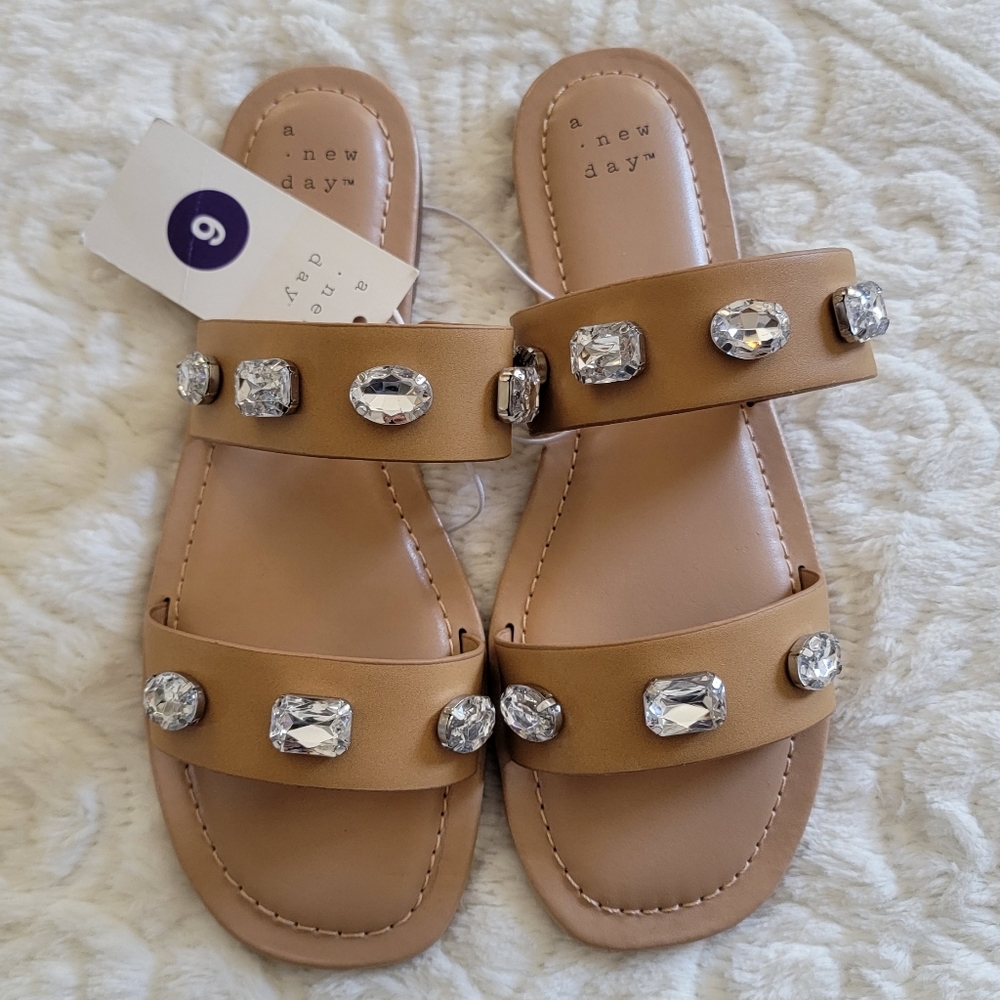 Womens Size 6 Sandals Slides